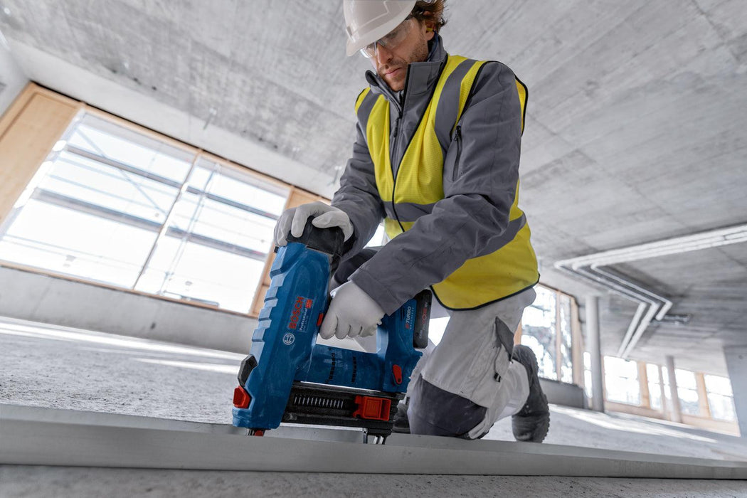 BOSCH Udarač za eksere GNB 18V-38 (06019L7000)-SBT Alati Beograd