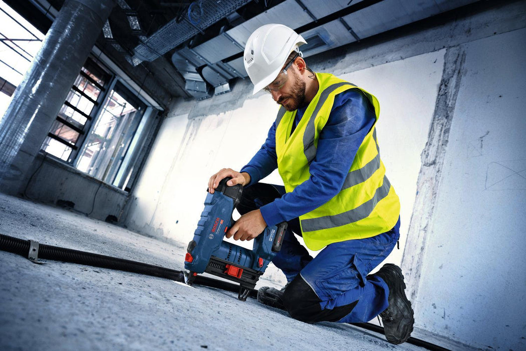 BOSCH Udarač za eksere GNB 18V-40 (06019L7004)-SBT Alati Beograd