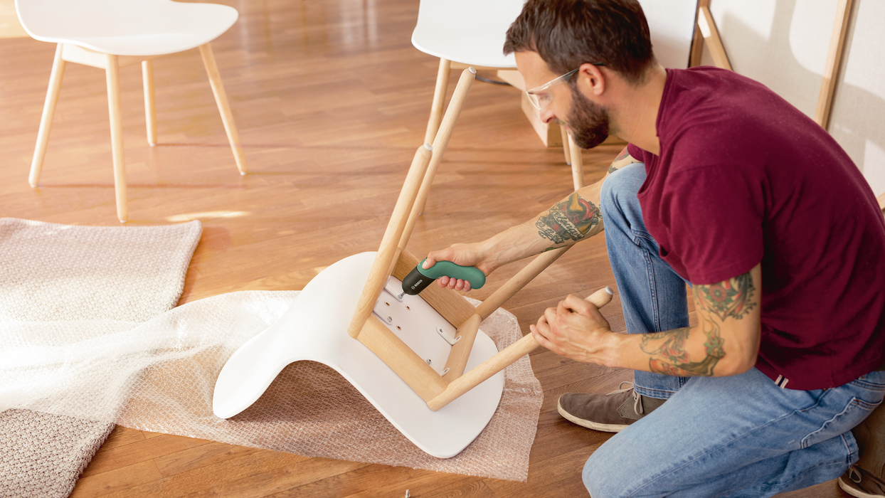 BOSCH IXO 5 - (06039A8020)-SBT Alati Beograd