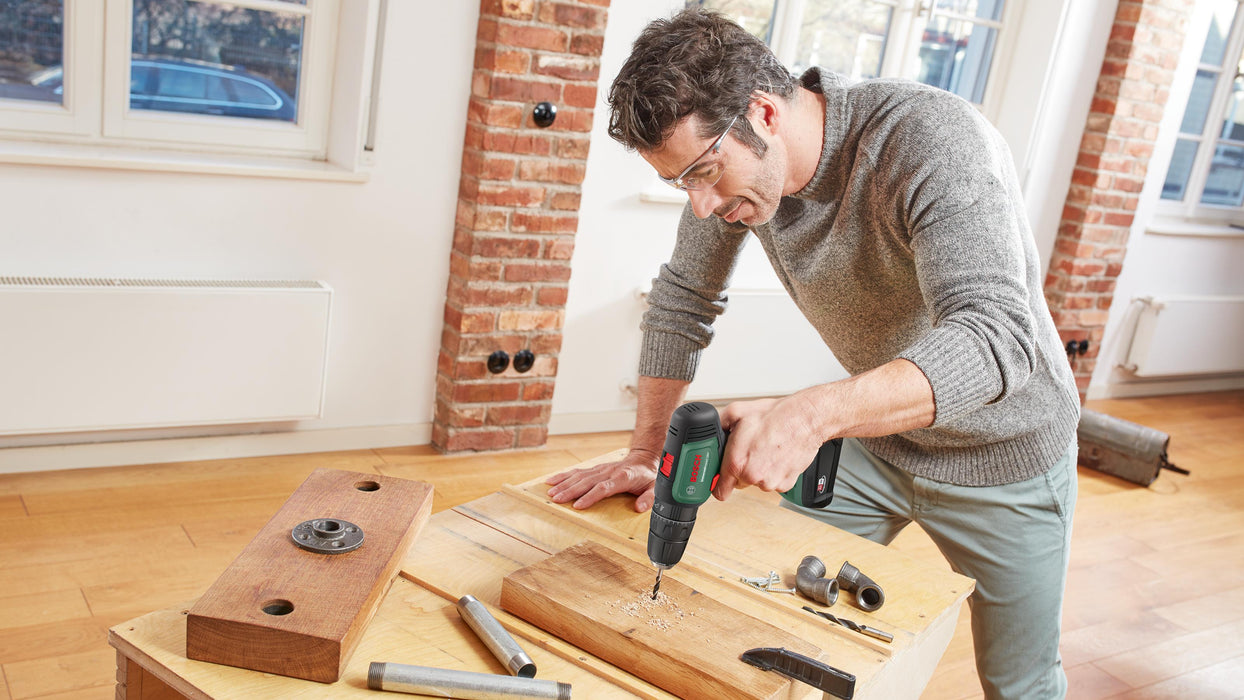 BOSCH UniversalImpact 18V - Akku-bušilica sa udarcima UniversalImpac (06039D4102)-SBT Alati Beograd