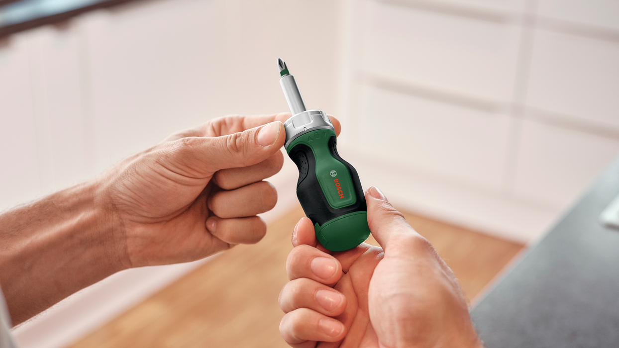 BOSCH Odvrtač za ispupčene zupčanike + 6 bitova - Odvrtač Stubby Ratchet (1600A027PK)-SBT Alati Beograd