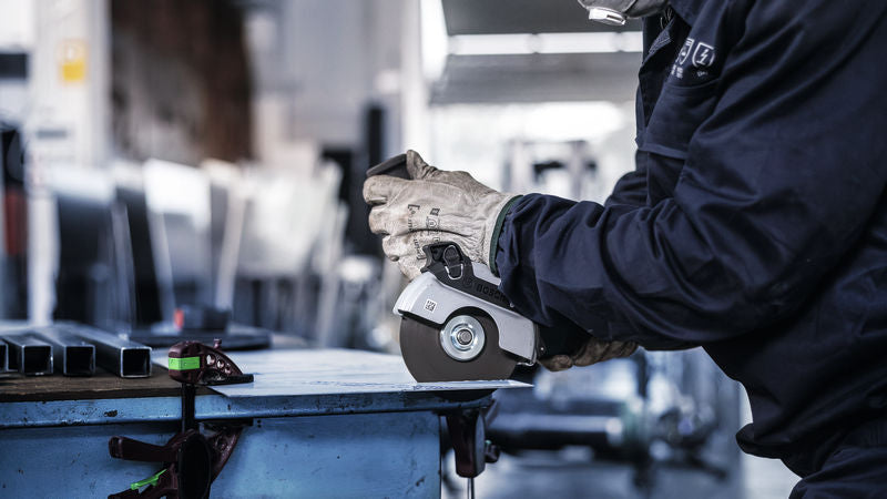 BOSCH PRO Stainless Steel and Metal lepljena rezna ploča, 150×1,6×22,23 mm, ravna, oSa - Br.disk,Expertforinox150X1.6X22.23mm,rav (2608603405)-SBT Alati Beograd