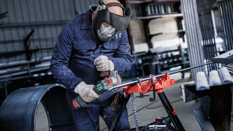 BOSCH PRO Metal lepljena rezna ploča, 115×2,5×22,23 mm, X-Lock, ravna - X-LOCK rez ploča rav 115x2,5 mm SfMetal (2608619780)-SBT Alati Beograd