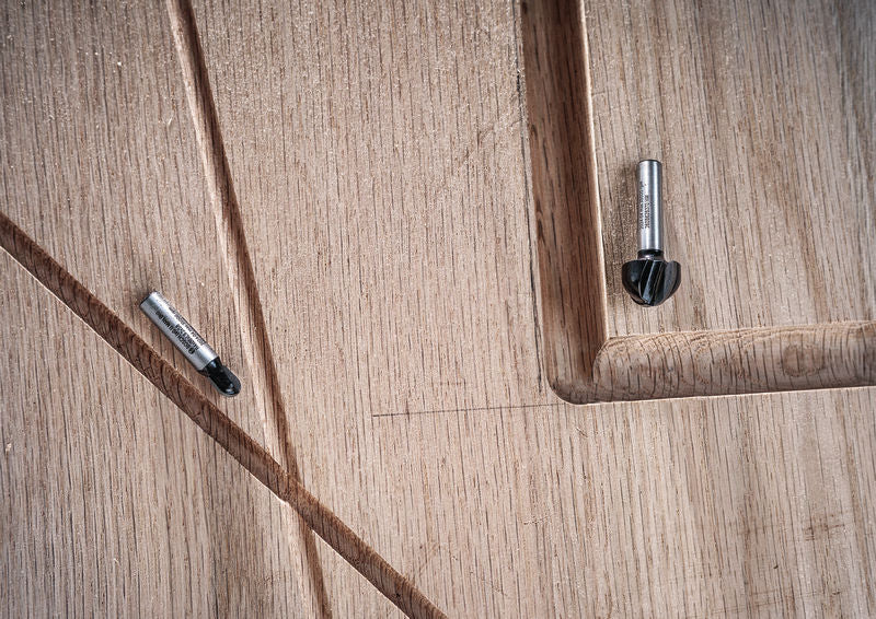 BOSCH PRO glodalo za poluokrugle kanale, R 8, prihvat 6 mm - Glod.za poluok.kan+vođica 6x15,9x45 (2608628452)-SBT Alati Beograd