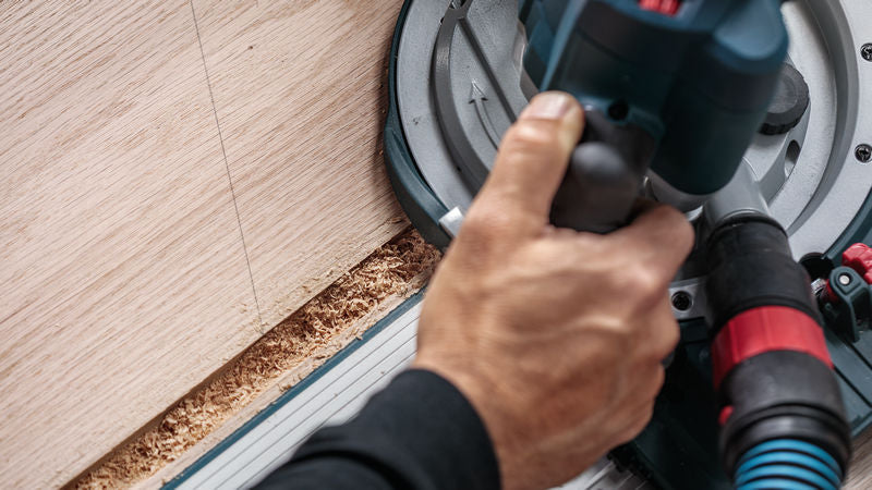 BOSCH PRO glodalo za poluokrugle kanale, R 8, prihvat 6 mm - Glod.za poluok.kan+vođica 6x15,9x45 (2608628452)-SBT Alati Beograd