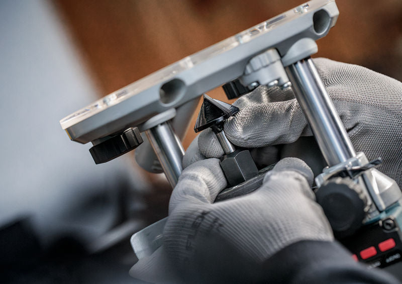 BOSCH PRO glodalo za V-kanale, 90°×Ø 31,8, prihvat 8 mm - V-glodalo za žljebove V-Groove Bit (2608629680)-SBT Alati Beograd