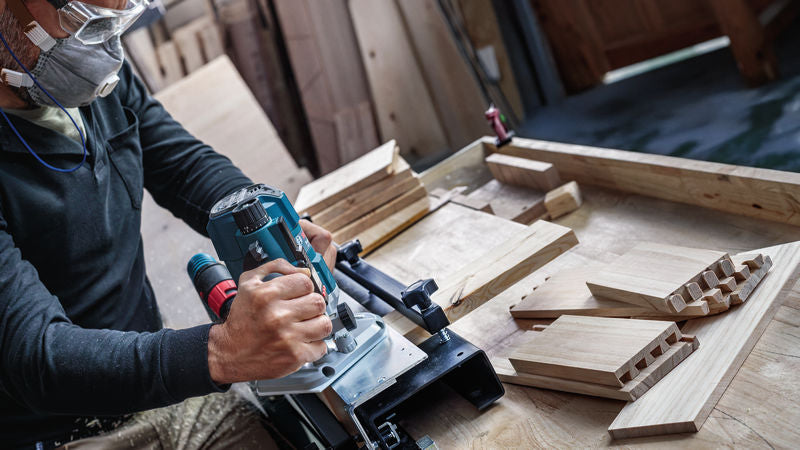 BOSCH PRO glodalo za zupčaste žlebove, 15°, prihvat 1/4″ - Glodalo za ivice Dovetail Bit (2608629689)-SBT Alati Beograd