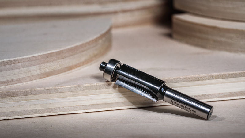 BOSCH PRO glodalo za glodanje u ravni sa ležajevima na dnu, Ø 1/2×L 1", prihvat 1/4" - Glodala za glod.uz površi Flush Trim Bit (2608629692)-SBT Alati Beograd