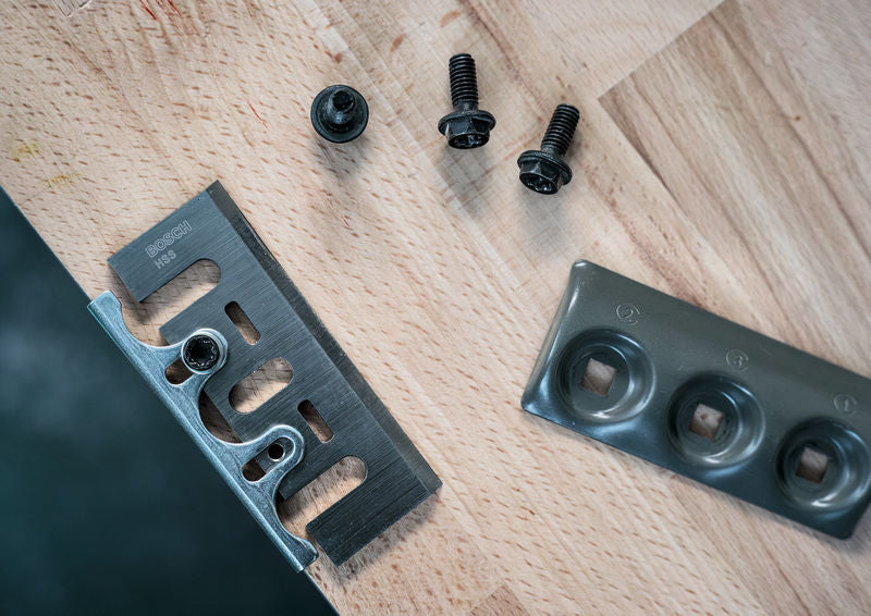 BOSCH PRO nož za rende, 82×29×3 mm - NOŽ RENDEA PRO_2x_82x29x3 (2608635905)-SBT Alati Beograd