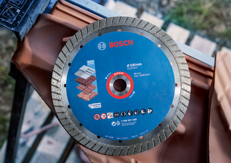 BOSCH EXPERT MultiMaterial dijamantska rezna ploča od 230 x 22,23 x 2,4 x 15 mm - EXPERT MultiMaterial Turbo 230mm (2608901598)-SBT Alati Beograd