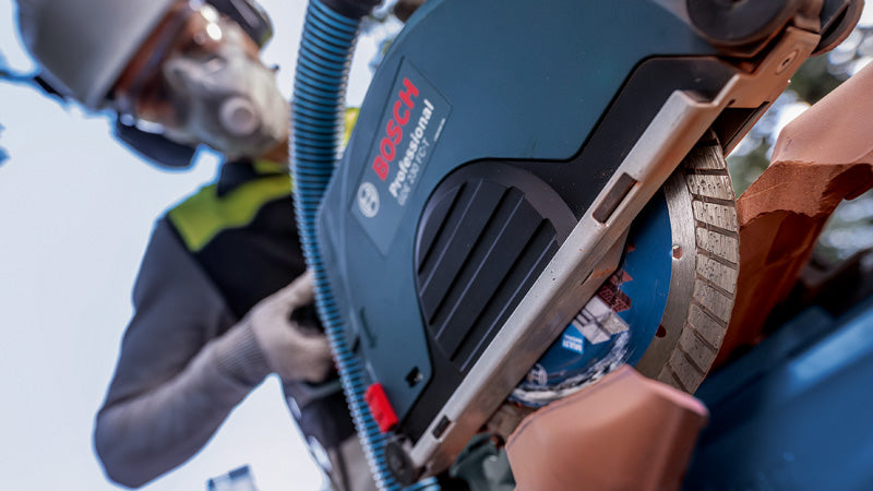 BOSCH EXPERT MultiMaterial dijamantska rezna ploča od 230 x 22,23 x 2,4 x 15 mm - EXPERT MultiMaterial Turbo 230mm (2608901598)-SBT Alati Beograd