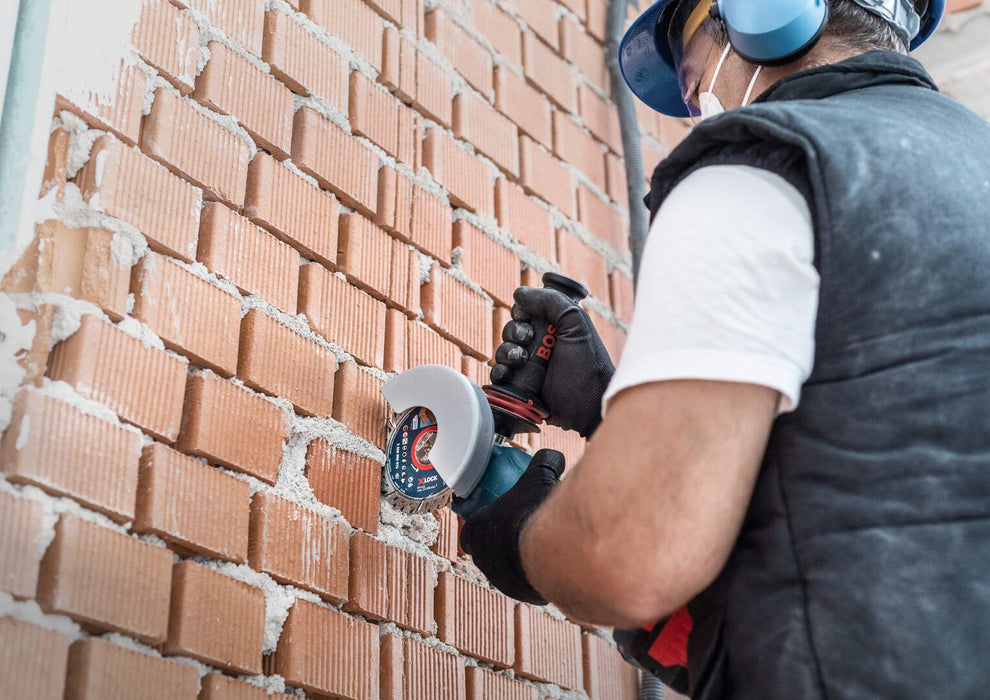 Bosch EXPERT MultiMaterial X-LOCK dijamantska rezna ploča od 115x22,23x2,4x12 mm - 2608900669