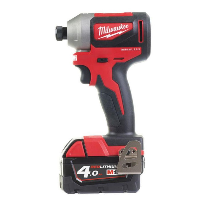 Milwaukee-Udarni-odvijač-bez-četkica-1/4"-HEX-18-V-40-Ah-u-kutiji-sa-2-baterije-i-punjačem-M18-CBLID-402C-4933464534