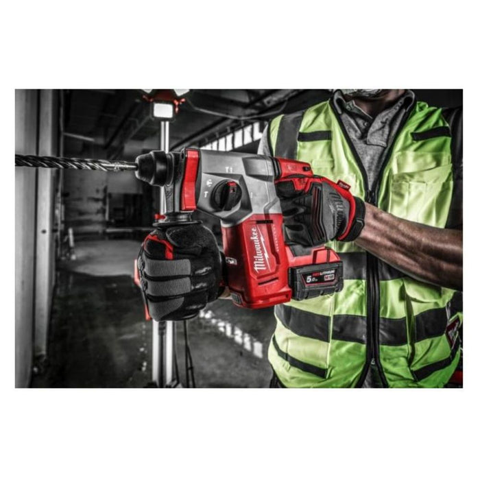 Milwaukee - Bušilica, 4-mode 26 mm SDS-Plus čekić 18 V, 5.0 Ah, u kutiji, sa 2 baterije i punjačem  M18 BLH-502X - 4933478894