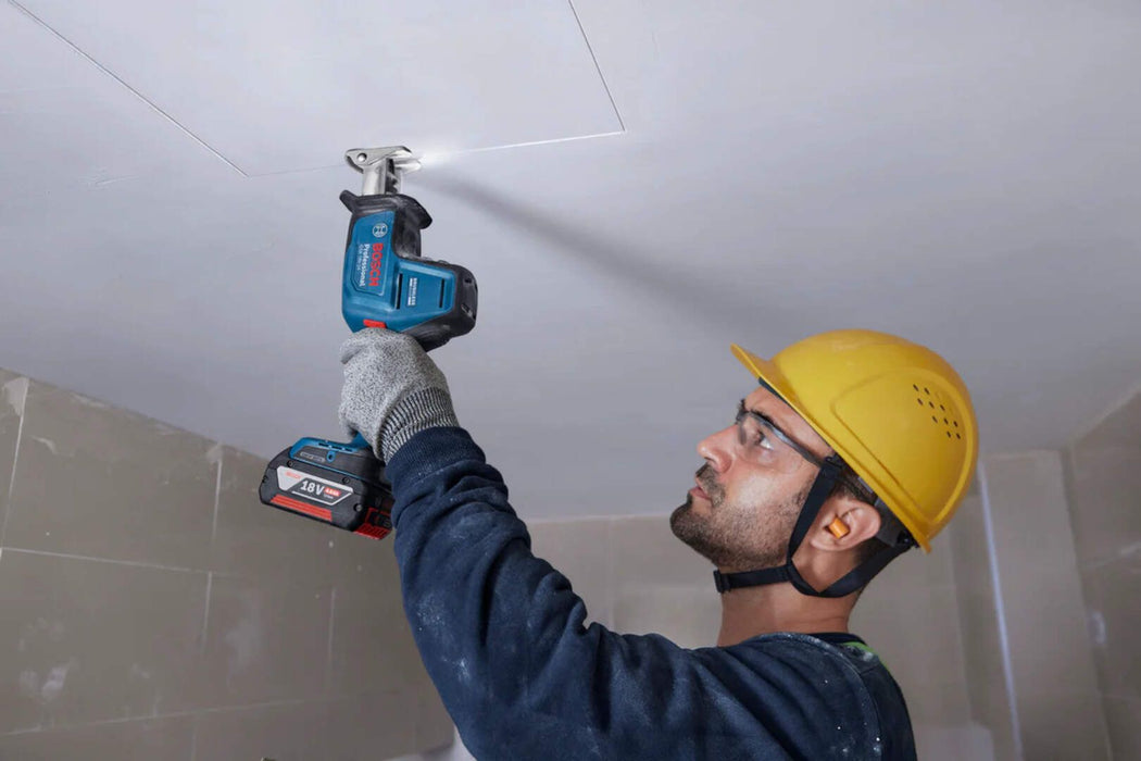 Akumulatorska univerzalna testera-recipro Bosch GSA 18V-24 Solo (06016A5100)-SBT Alati Beograd