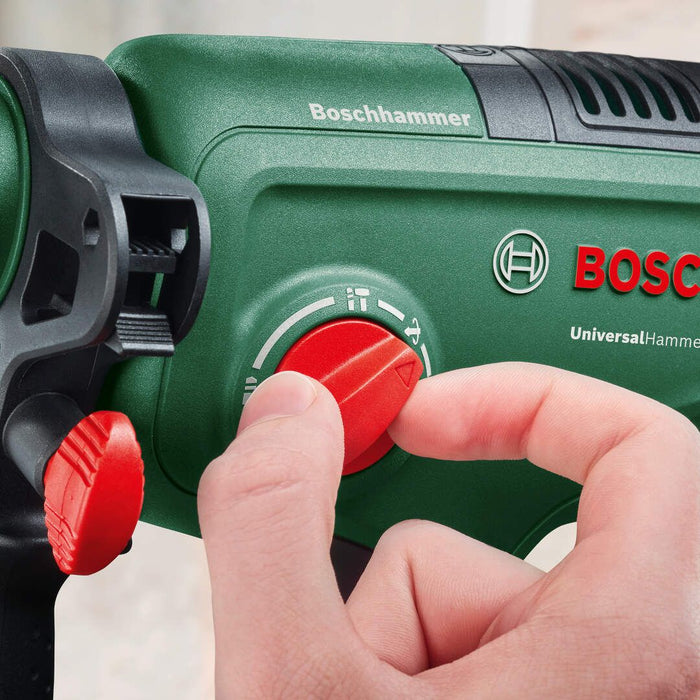 Bosch akumulatorski elektro-pneumatski čekić UniversalHammer 18V Solo