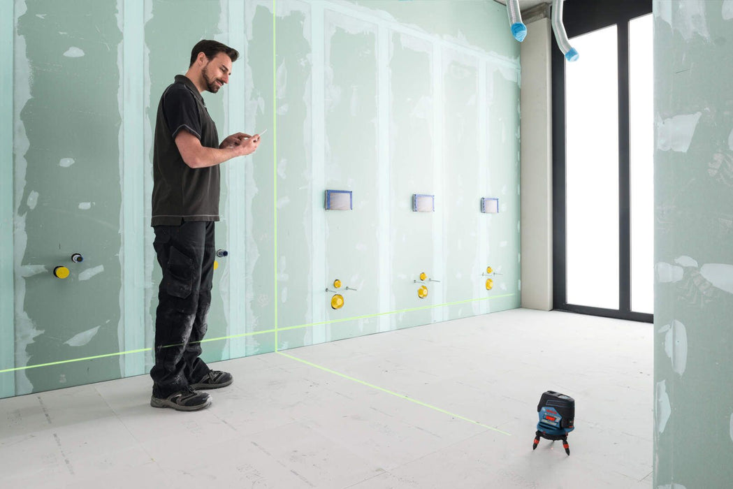 Bosch kombinovani laser GCL 2-50 CG sa zelenim linijama lasera sa RM 2 nosačem, baterijom i punjačem u L-Boxx koferu (0601066H00)