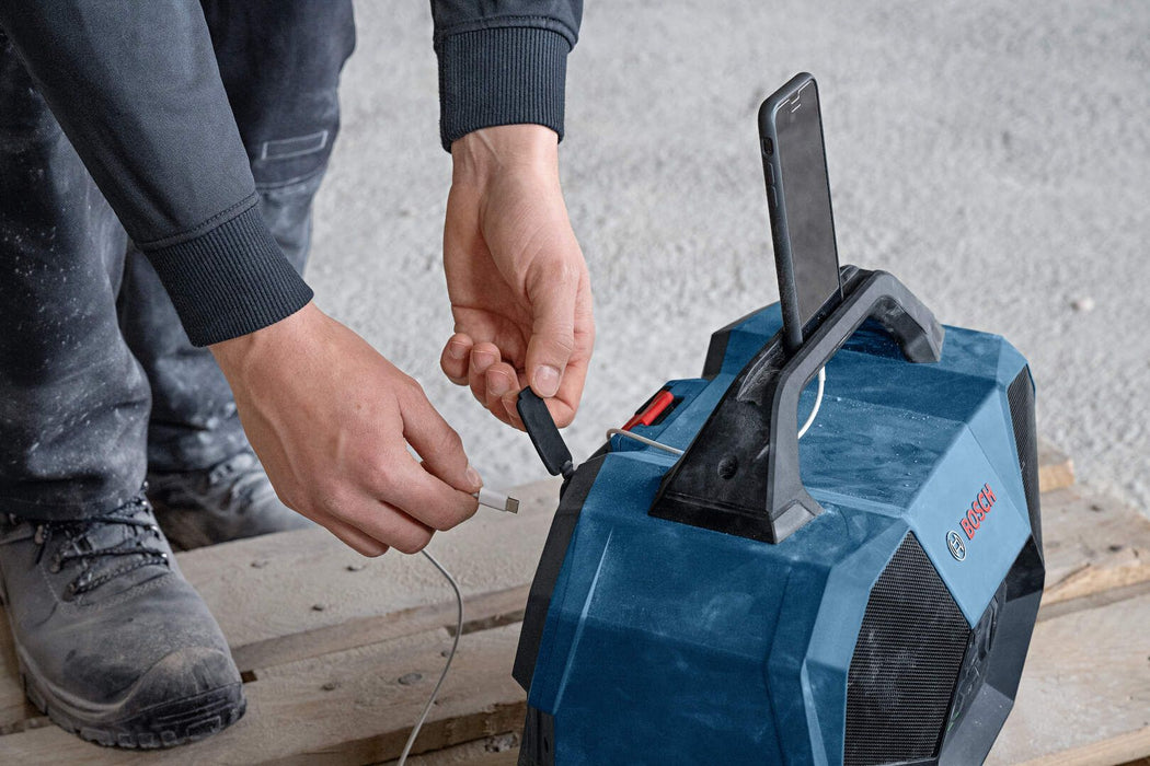 Bluetooth zvučnik Bosch GPB 18V-6 SC Solo bez baterije i punjača (06014A6000)-SBT Alati Beograd