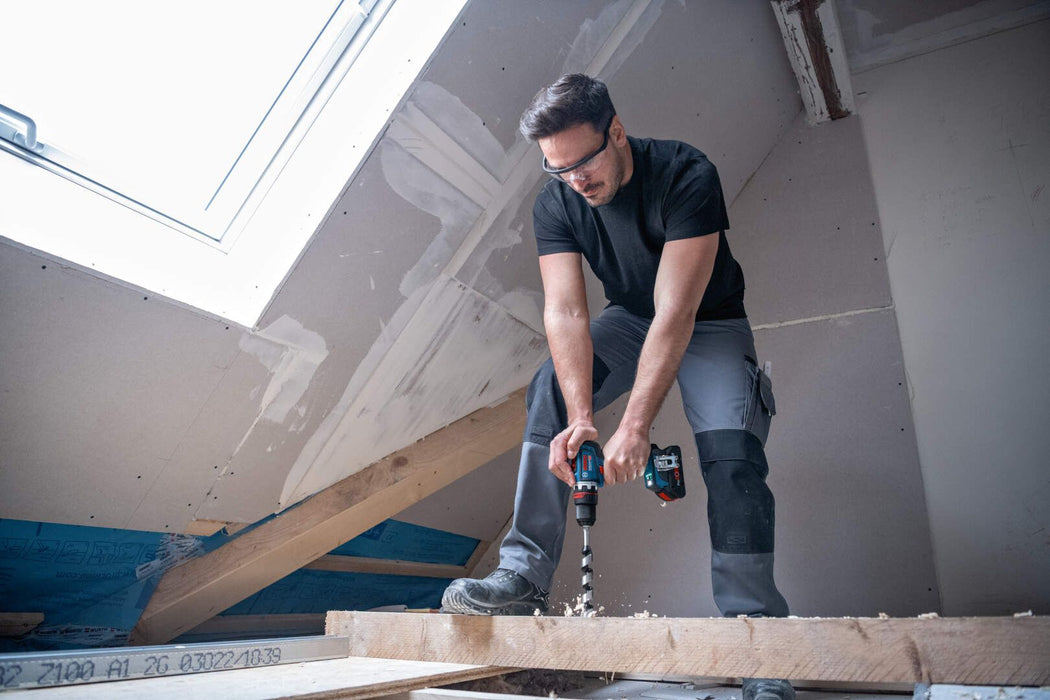  bez baterije i punjača (06019K6202)