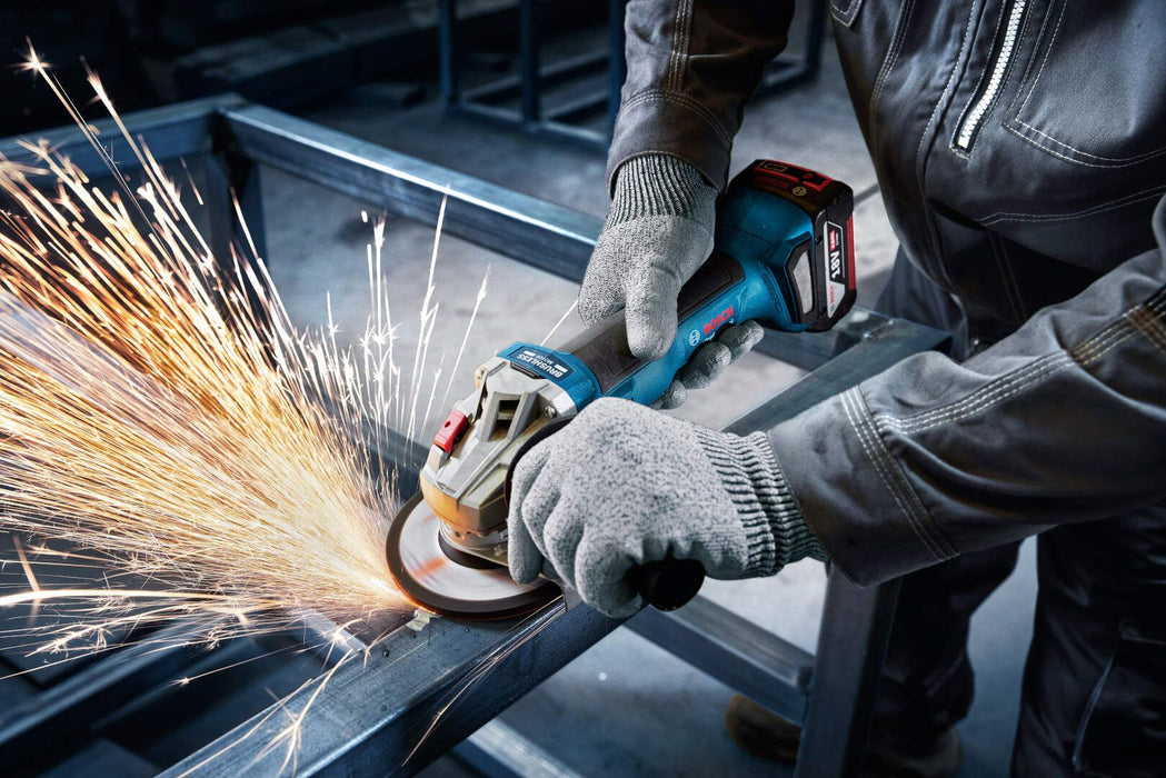 Akumulatorska ugaona brusilica Bosch GWS 18V-8 125mm 2x4.0Ah sa punjačem u koferu (06019N9020)-SBT Alati Beograd