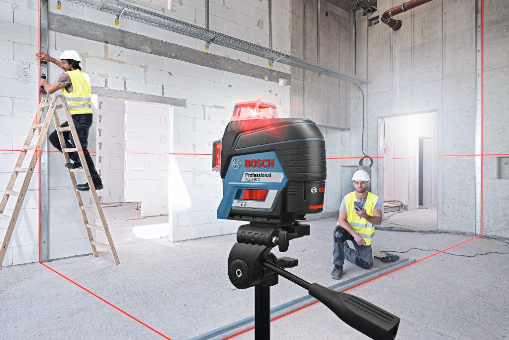 Bosch GLL 3-80 C linijski laser 3x360° Bluetooth 80m + stativ BT 150 (0601063R01) 