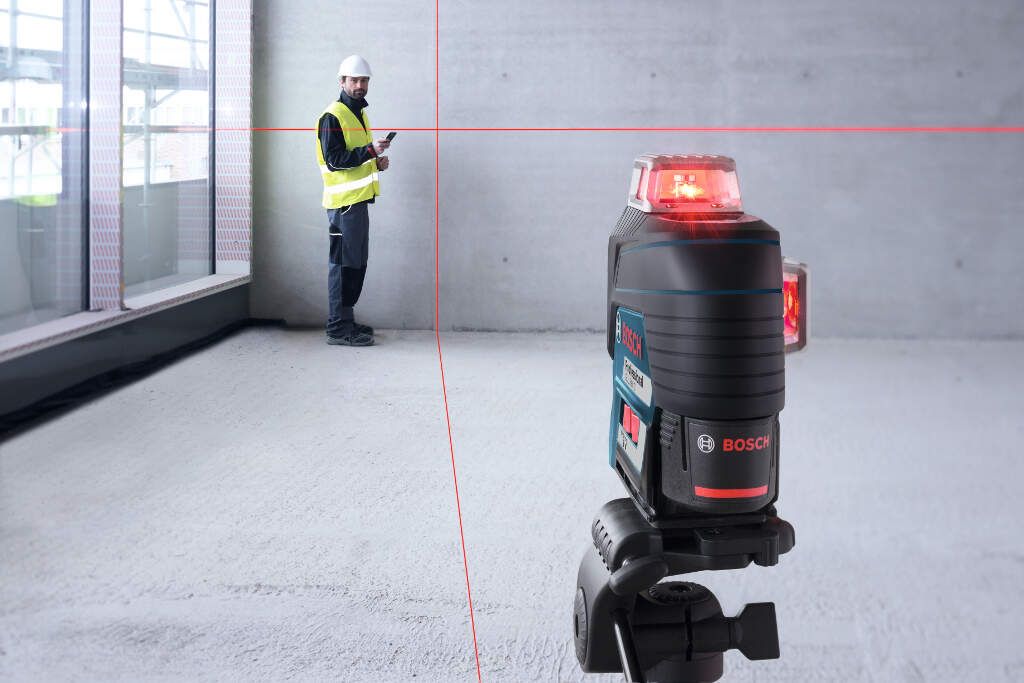 Bosch GLL 3-80 C linijski laser 3x360° Bluetooth 80m + stativ BT 150 (0601063R01) 