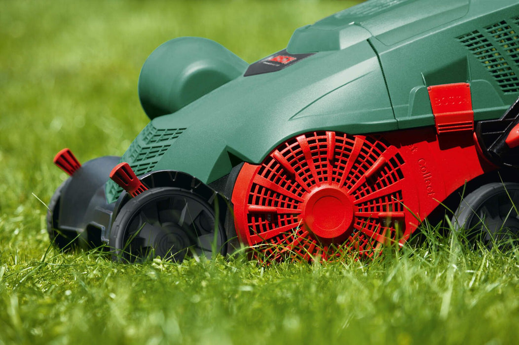 Češljač trave Bosch UniversalRake 900 (060088A001)