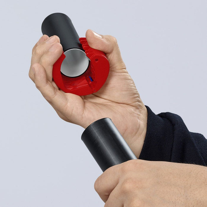 Knipex BiX® nož za sečenje plastičnih cevi u blister pakovanju (90 22 10 BK)